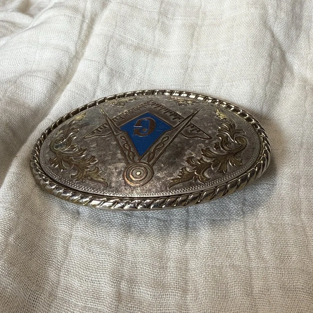 VTG Masonic Belt Buckle Freemason Square Compasses Blue Enamel Western Made USA